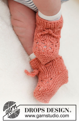 39-8 Coral Barley Booties by DROPS Design