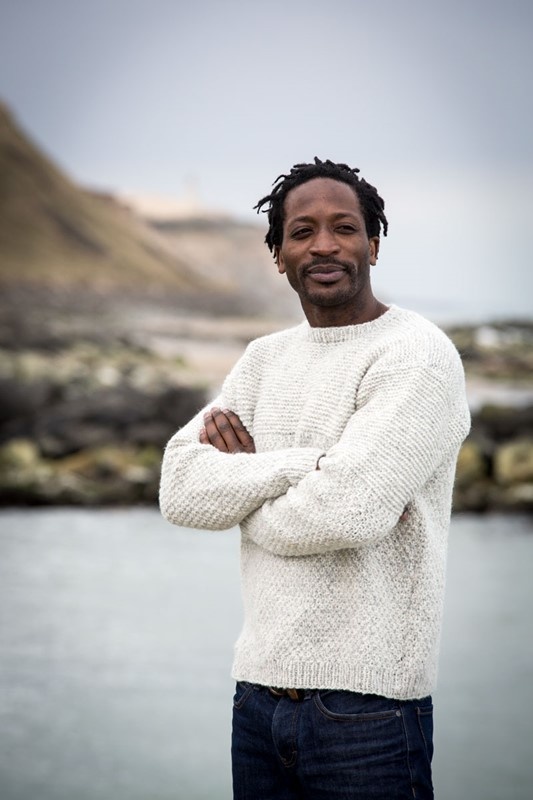 Miesten villapaita kaksoishelmillä