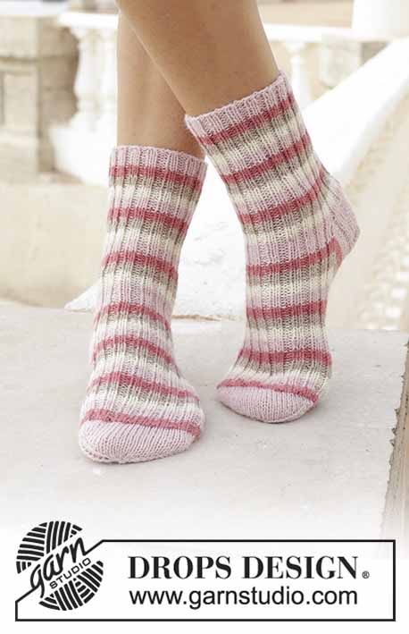 189-38 Merry Waves DROPS Designilta