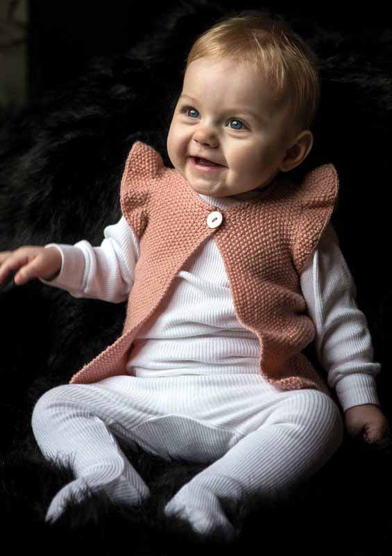 129-2 Liivi röyhelöillä hihoilla