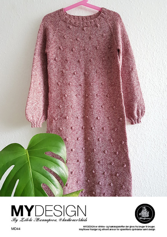 MD44 Neulottu mekko kuplia