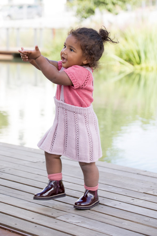 DSA62-16 Elise Skjørt (1-8 år)