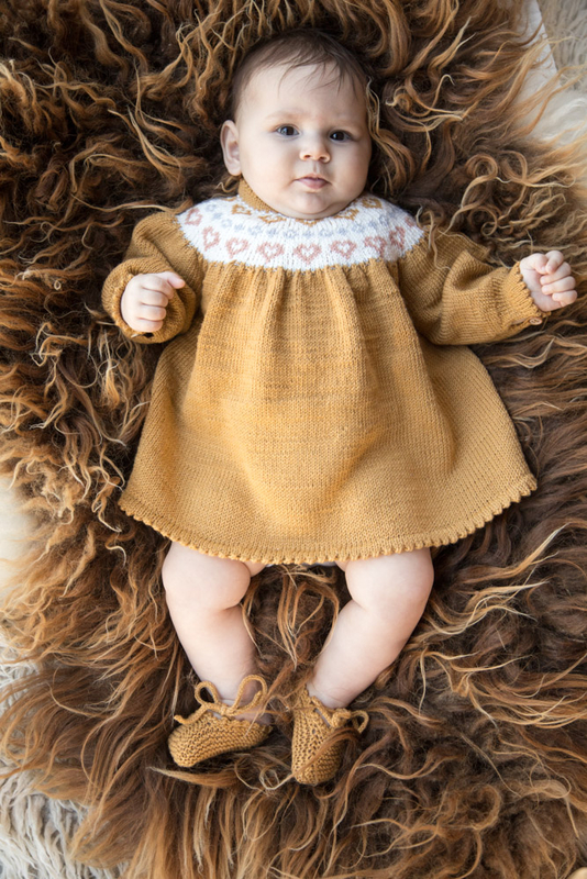 DG411-09 Elea Hentesett Oker