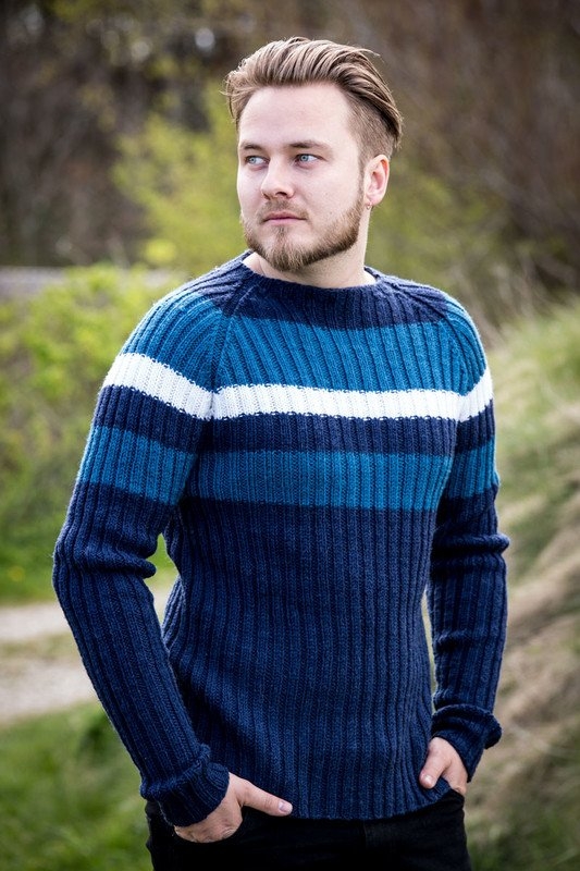 H1703 Herresweater i rib