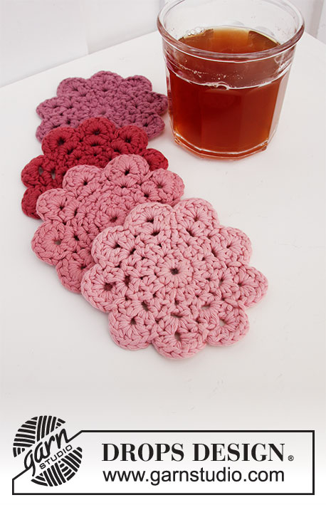 0-1498 Blushing Coasters by DROPS Design