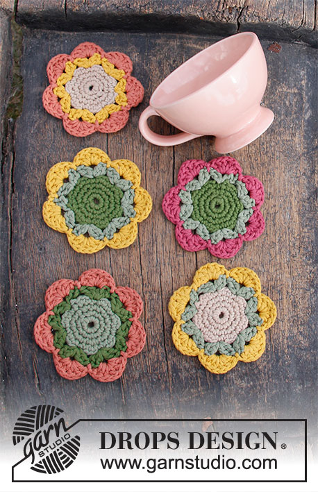 0-1499 Blooming Coasters by DROPS Design