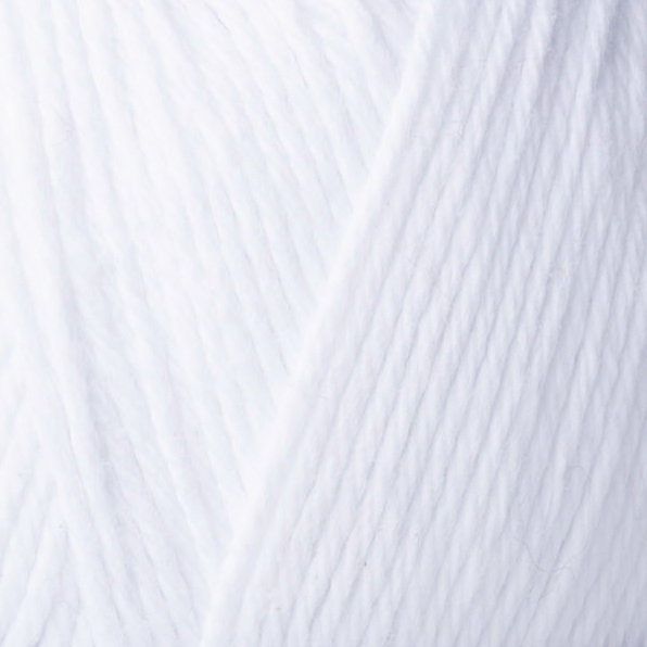 Yarn and Colors Favorite 01 valkoinen