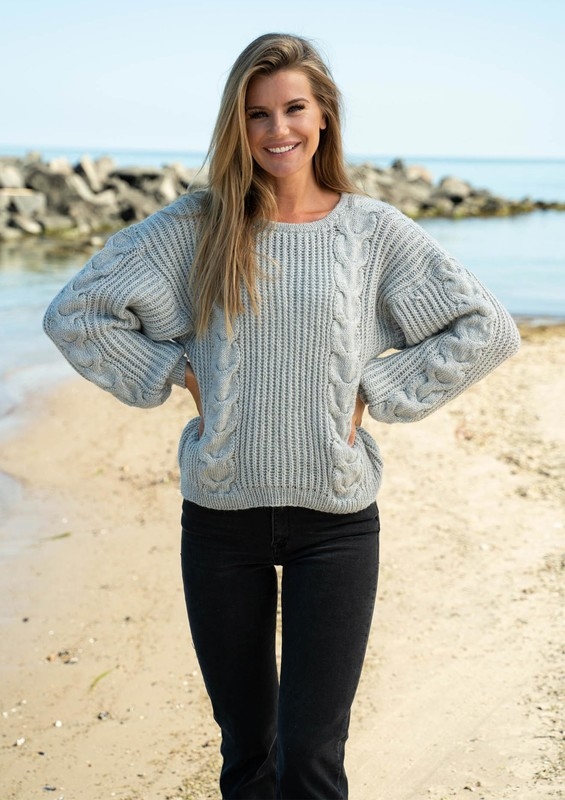 1809 Sweater med fletning