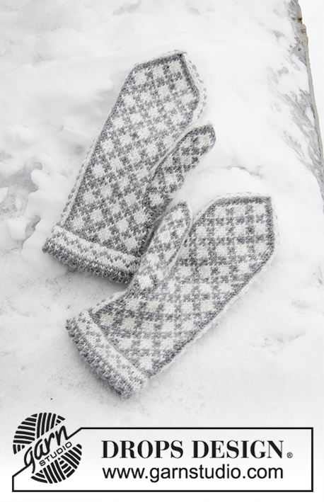 0-1441 Knock Knock Santa by DROPS Design