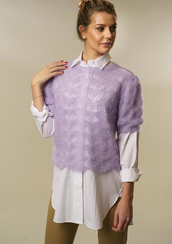 1829 Bluse med hulmønster