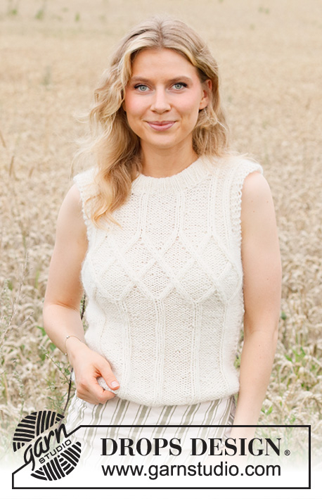 220-8 White Meadow Top by DROPS Design