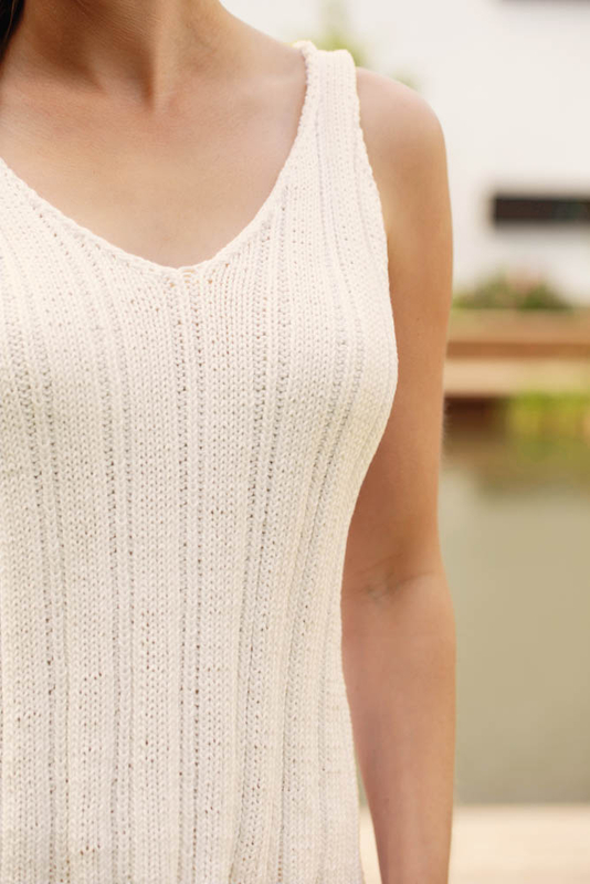 DG439-01 Sina Singlet