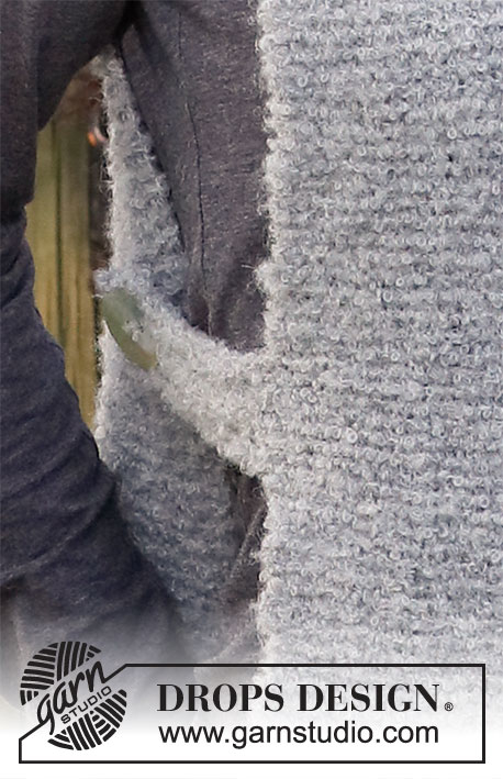 218-35 Avalon Tunic by DROPS Design