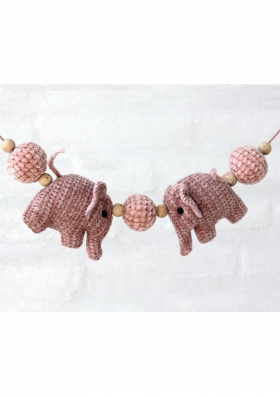 96270 - Elephant rattaiden ketju