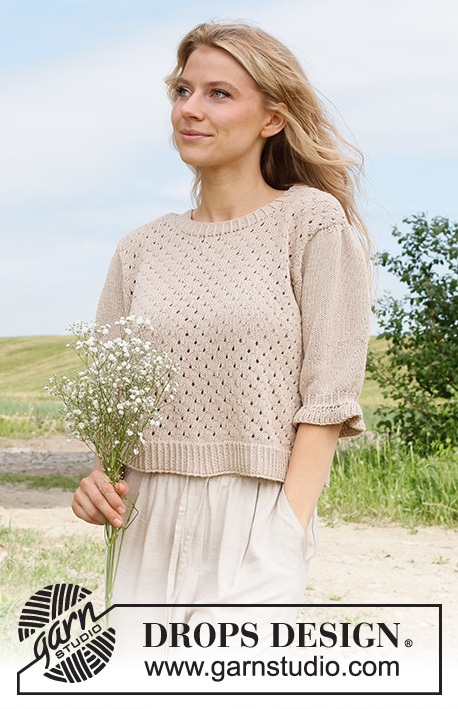 232-32 Charm Valley Top by DROPS Design