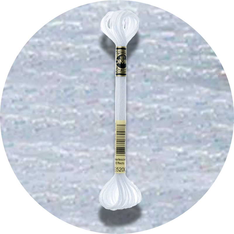 DMC Mouliné Light Effects E5200 Helmiäisvalkoinen kirkas