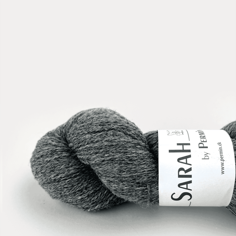 Permin Sarah 05 Keskiharmaa