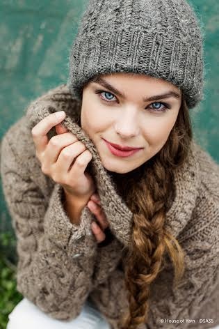 MR35-16 naisten neule