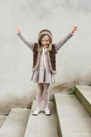 MR37-01 + 02 Liivi ja mekko