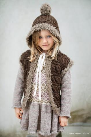 MR37-01 + 02 Liivi ja mekko