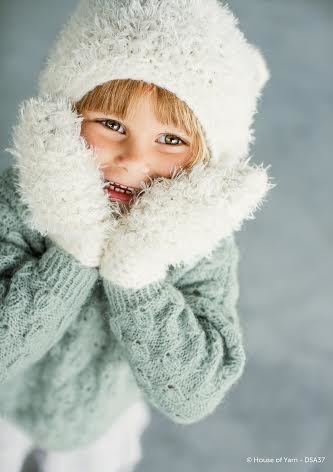 MR37-08 Turkis, hattu ja lapaset