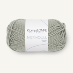 Sandnes KlompeLompe Merinoull 9040 Puuterinvihreä