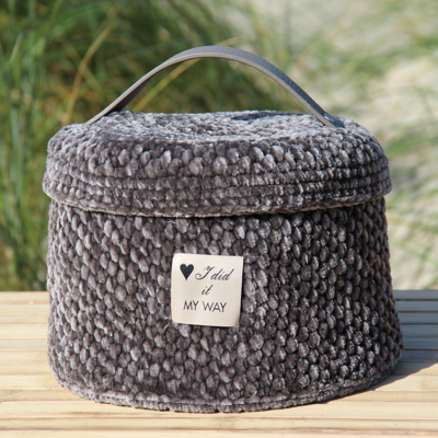 Go käsintehty sammalommelkori matalalla