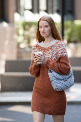 DG419-03 Martine Pusero pitkä kupari